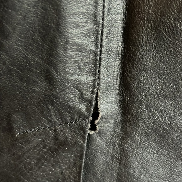 Vintage Limited Express 100% Leather Black Pencil Skirt. Size 9. - Picture 7 of 10